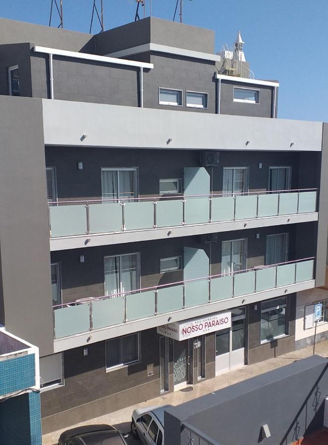 Residencial Nosso Paraiso Bed & Breakfast Quarteira Exterior photo