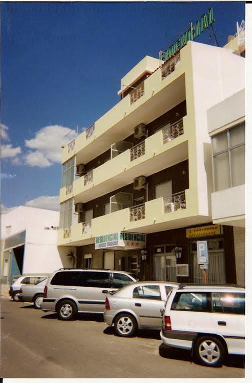 Residencial Nosso Paraiso Bed & Breakfast Quarteira Exterior photo