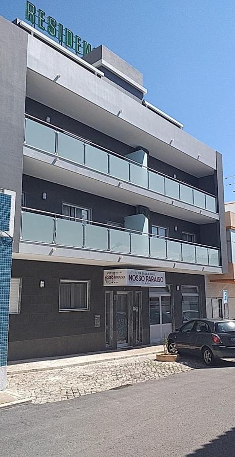 Residencial Nosso Paraiso Bed & Breakfast Quarteira Exterior photo